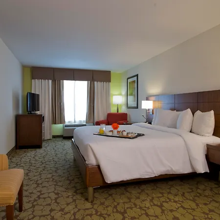 Graduate By Hilton Knoxville-3