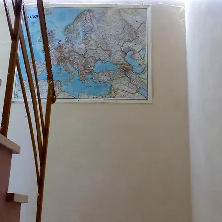 San Remo Hostel-2