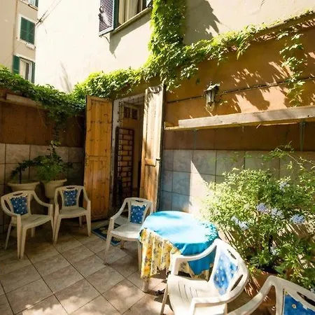 Sunshine Hostel-3