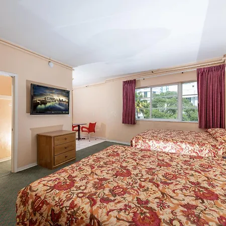 Ocean Beach Hotel-3