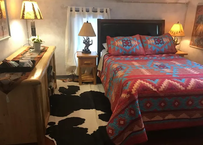 Holiday Lodge Bed And Breakfast Banff