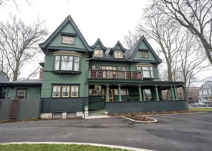 Stone Soup Inn Indianapolis