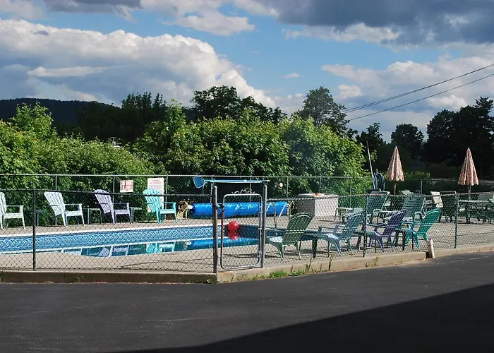 The Austin Inn Lake George