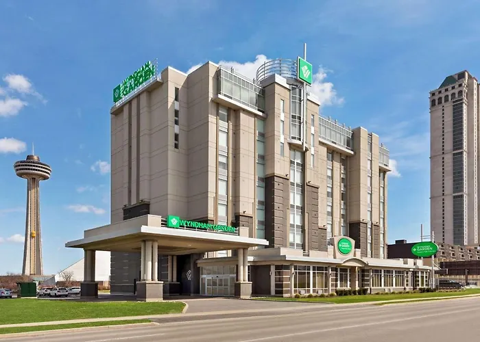 Wyndham Garden Niagara Falls Fallsview