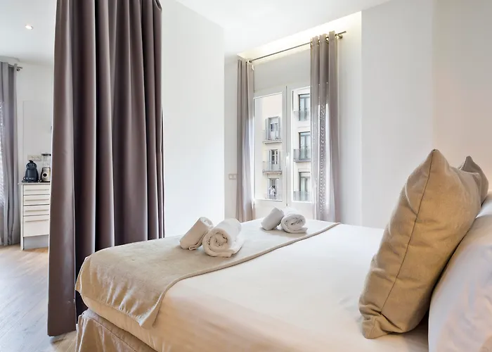Amister Apartments Barcelona