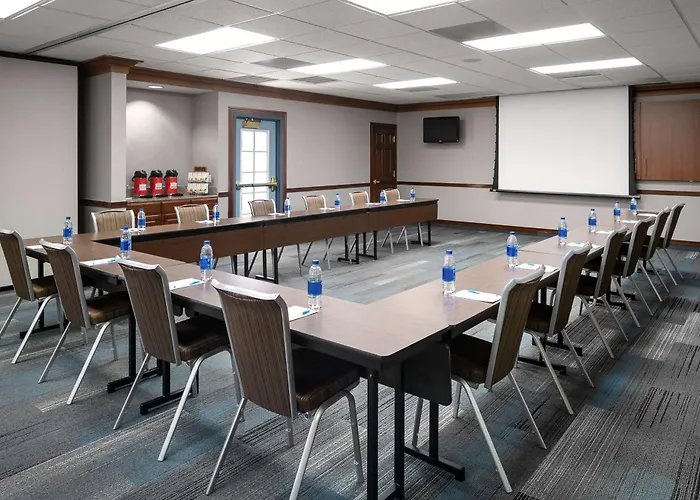 Hyatt House Scottsdale Old Town Hotel