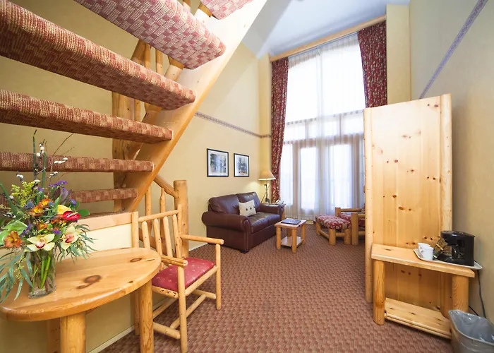 Brewster Mountain Lodge Banff