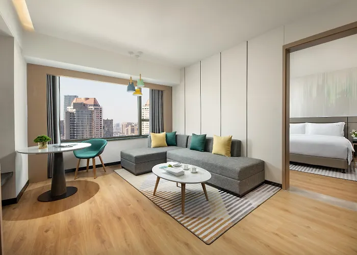 Holiday Inn Shanghai Nanjing Road By Ihg