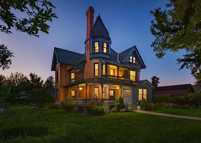 Gable House Bed And Breakfast Inn Durango