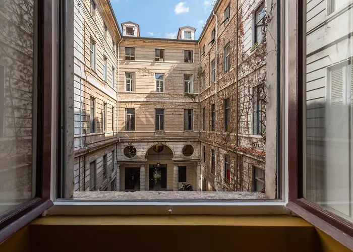 Dh Rooms Castello Milan