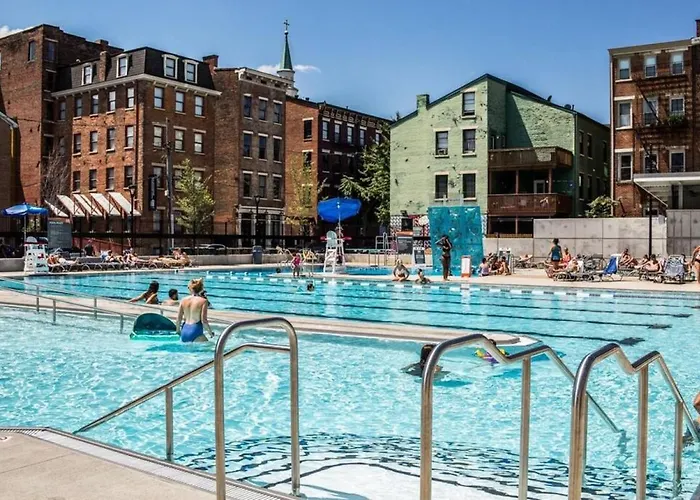 Deluxe 5-Bedroom Walk Everywhere In Over The Rhine Cincinnati