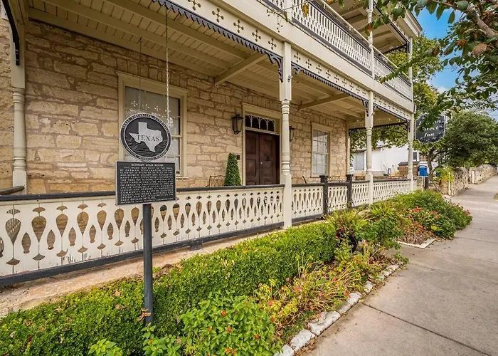 Historic Luxury 5Br Estate In Downtown Fredericksburg W Sunday House, Outdoor Fire Pit The Lincoln Street Inn By Boutiq
