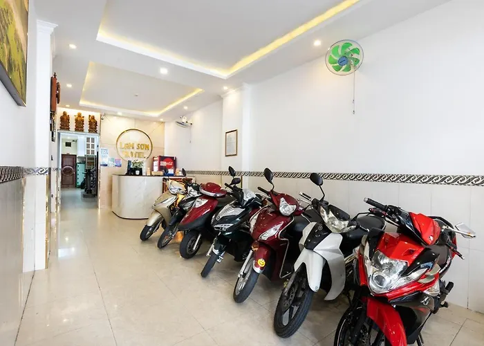 Lam Son Hotel Ho Chi Minh City