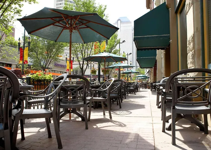 Hyatt Regency Calgary Hotel