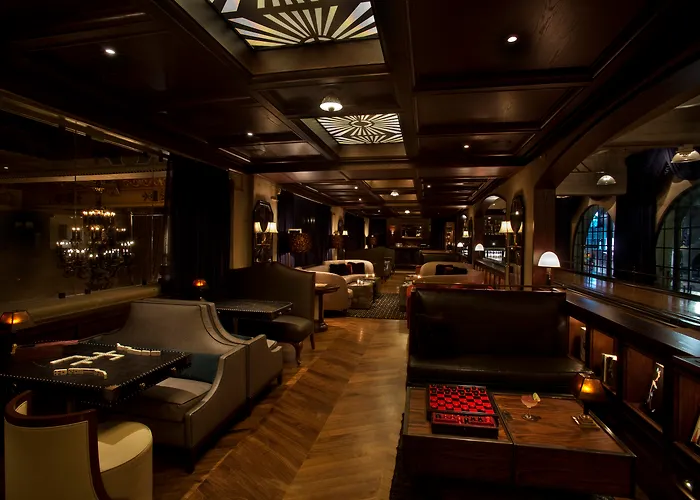 The Hollywood Roosevelt Hotel Los Angeles