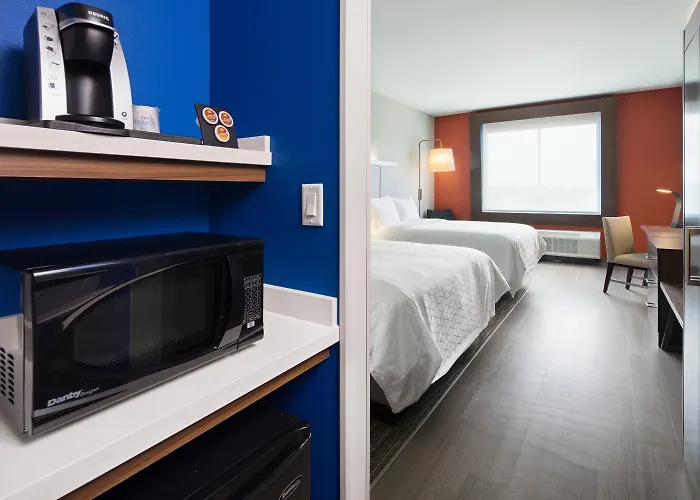 Holiday Inn Express & Suites Lubbock Central - Univ Area By Ihg