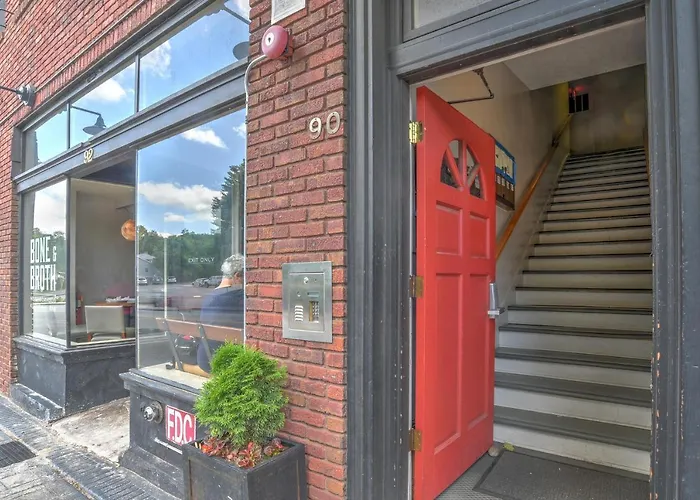 Historic King James Unit 10 Asheville