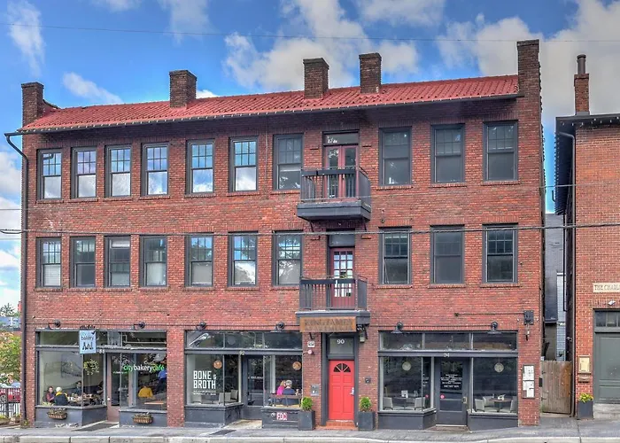 Historic King James Unit 10 Asheville