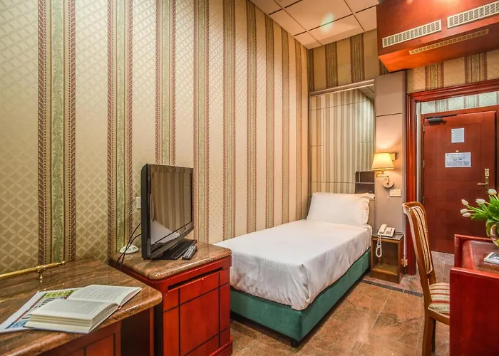 Castro Pretorio 64 Easy Rooms Rome