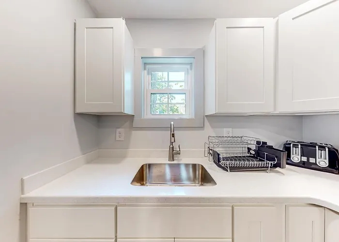 Town Of Rehoboth Beach - 99 Sussex St Unit #2