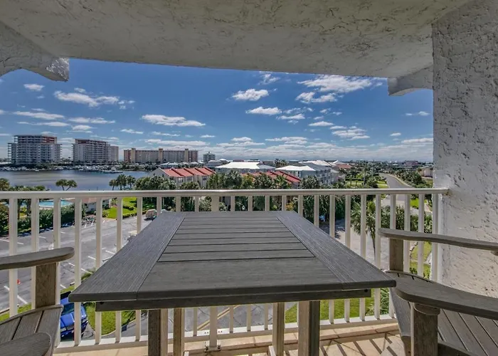Dolphin Point 502B - 2Br Condo On Holiday Isle With Harbor View Destin