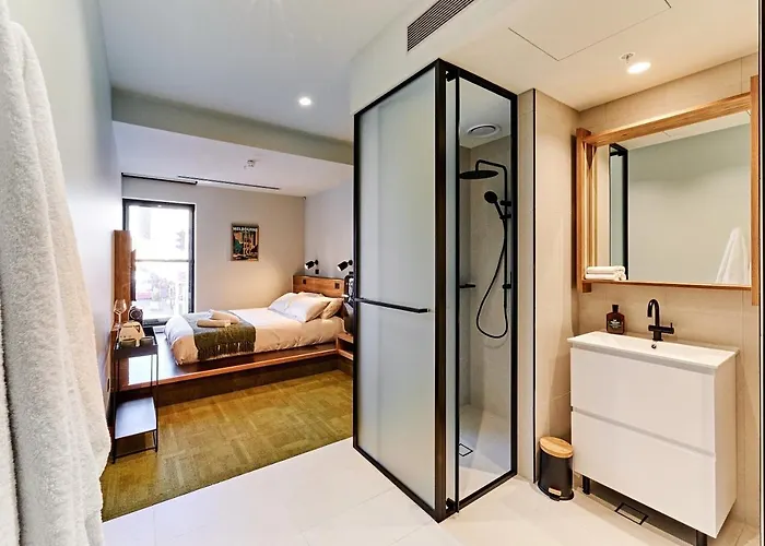 Central Club Hotel - North Melbourne
