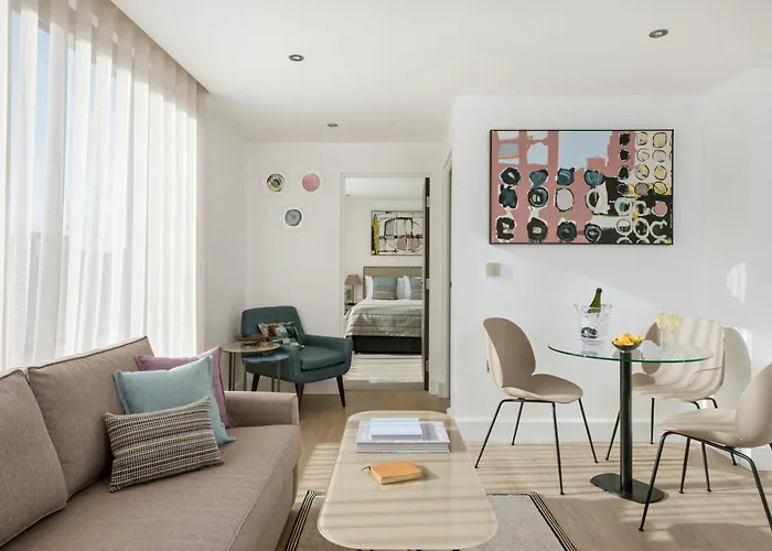 The Chronicle By Supercity Aparthotels London