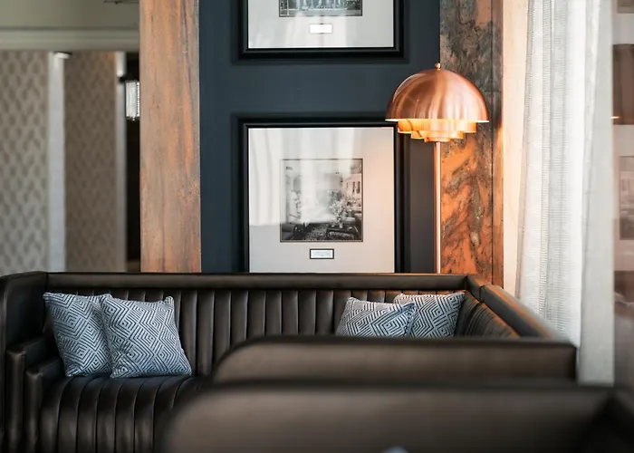 Courtyard By Marriott St. Petersburg Downtown Hotel