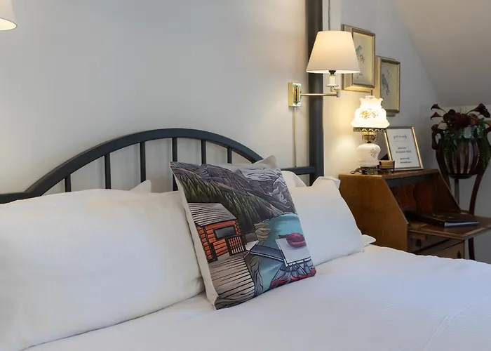 Beaujolais Boutique B&B At Thea'S House- Adults Only Banff