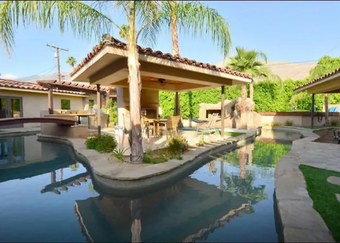 Warm Sands Villa-Moving River/Island Palm Springs