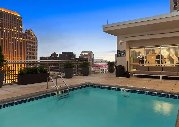 Hilton Garden Inn New Orleans French Quarter/Cbd