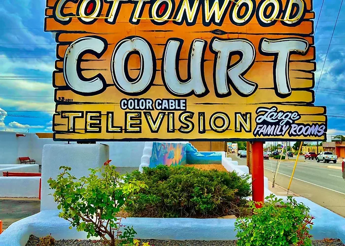 Cottonwood Court Motel Santa Fe