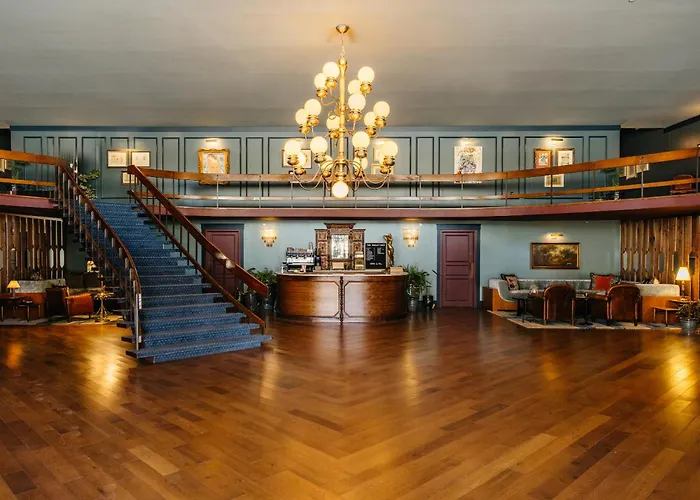 The Hotel Chalet At The Choo Choo Chattanooga