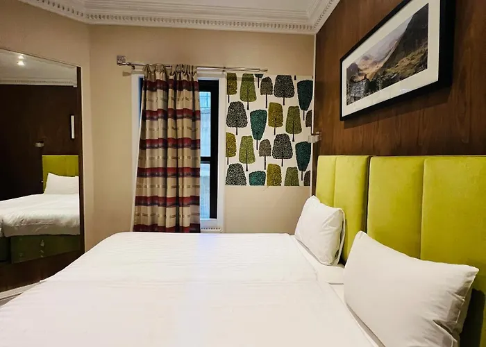 Cheshire Hotel Central London