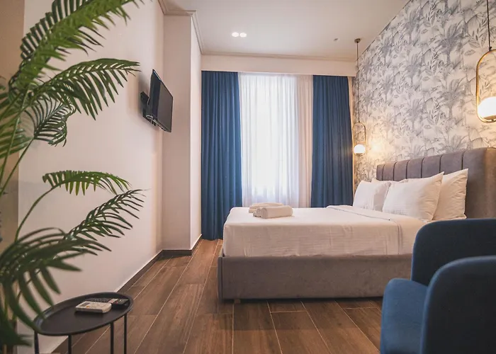 Downtown Suites By Athens Tower