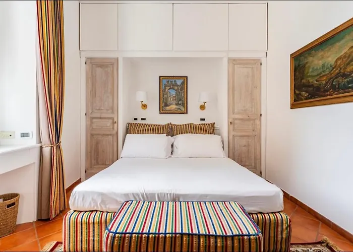 Fori Imperiali Luxe Mansion Hotel Rome