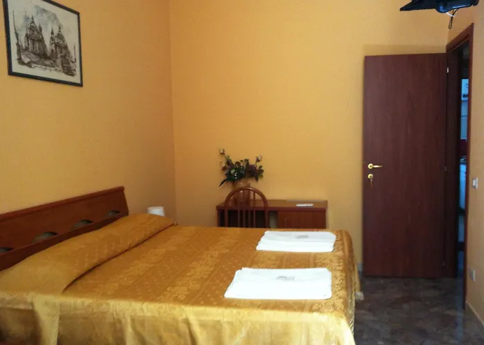 San Daniele Bundi House Hotel Rome