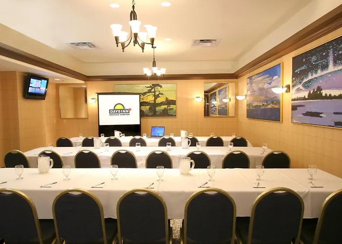 Days Inn By Wyndham Vancouver Downtown
