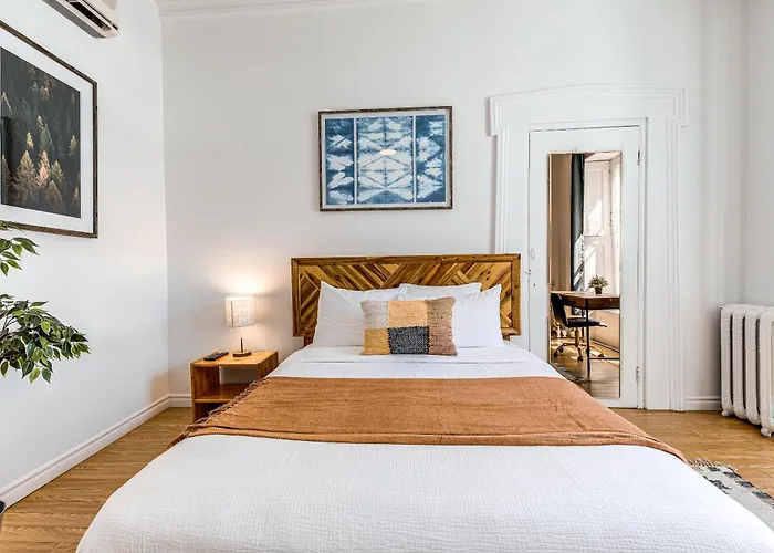 North House - Hotel Automatise Manoir Des Remparts Quebec City