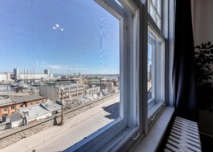 North House - Hotel Automatise Manoir Des Remparts Quebec City