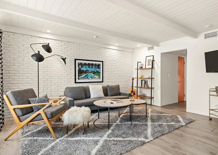 The Weekend Palm Springs Hotel