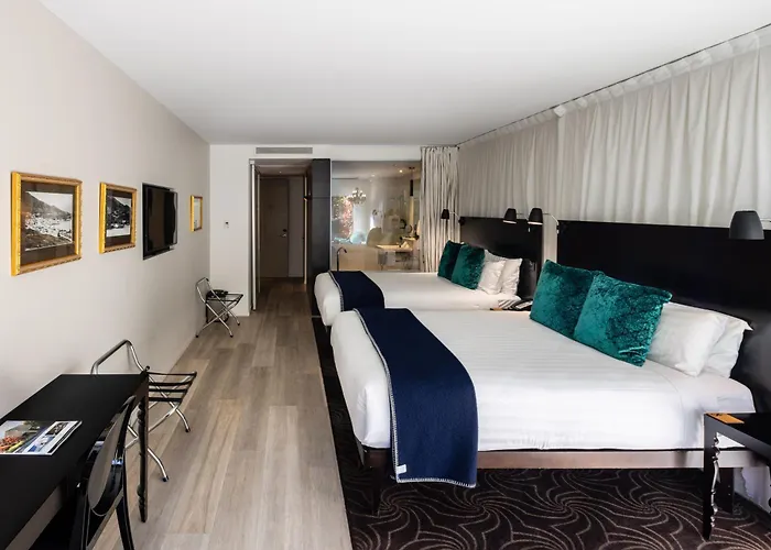 Queenstown Park Boutique Hotel