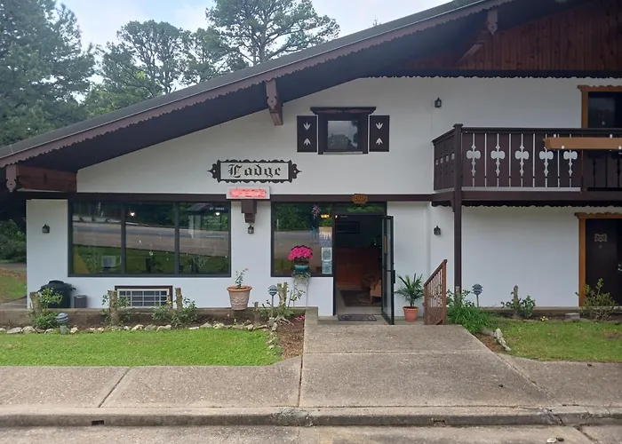 Bavarian Inn Motel & Restaurant Eureka Springs