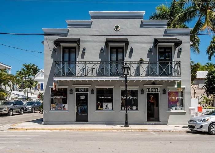Pescado Penthouse On Duval Villa Key West