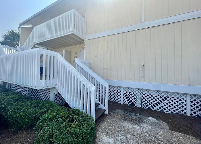 Sandpiper Cove 8109 Destin