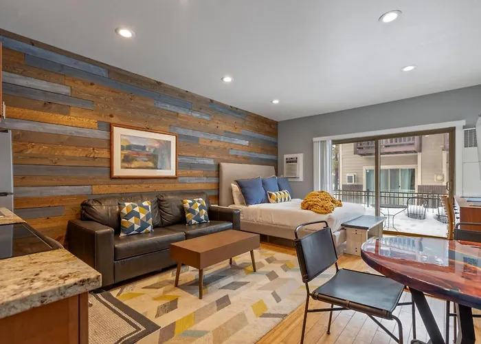 Pool And Hot Tub Access Park City Studio With Balcony