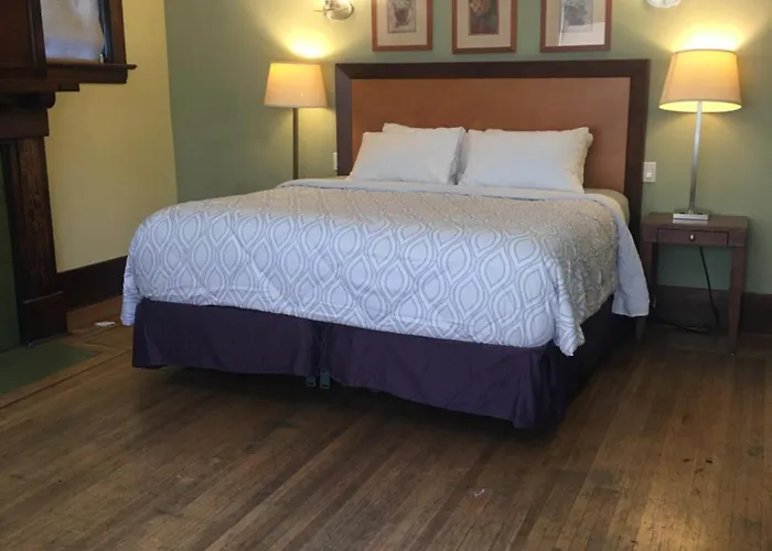 Linda Guesthouse Vancouver