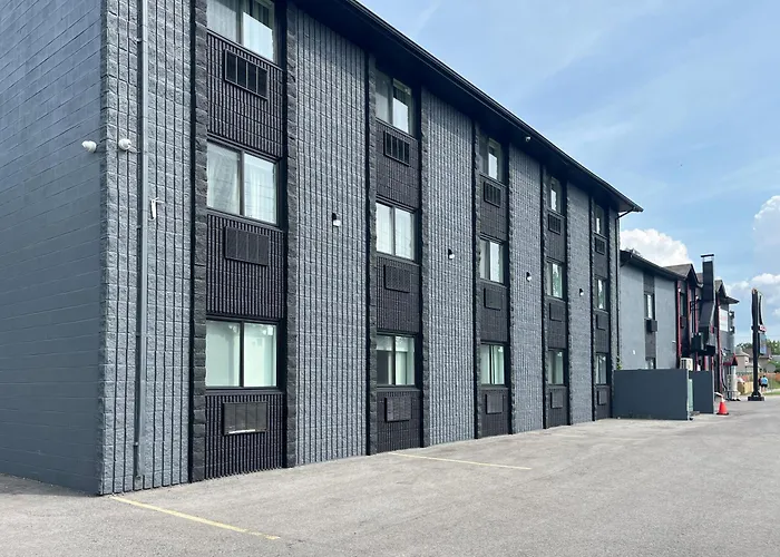 Motel 6 Niagara Falls, On Near The Falls