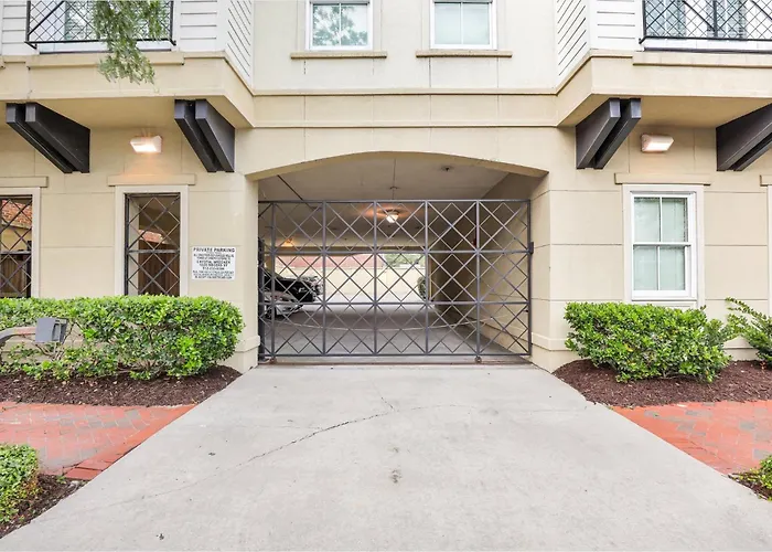 Savannah Residences