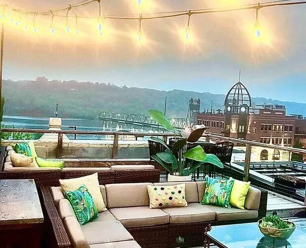 Lumberjack Inn With Rooftop Stillwater